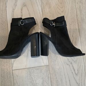 BAMBOO Black Heeled Boots